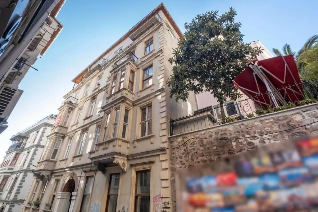 Apartment Ferienwohnung Big Historical Flat In Istanbul Galata